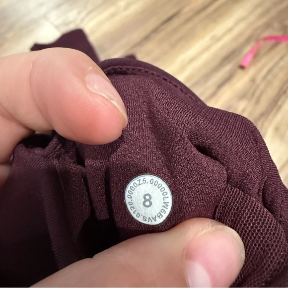 Lululemon Pace Rival High-Rise Crop 22" legging 
Red Merlot - Picture 6 of 7